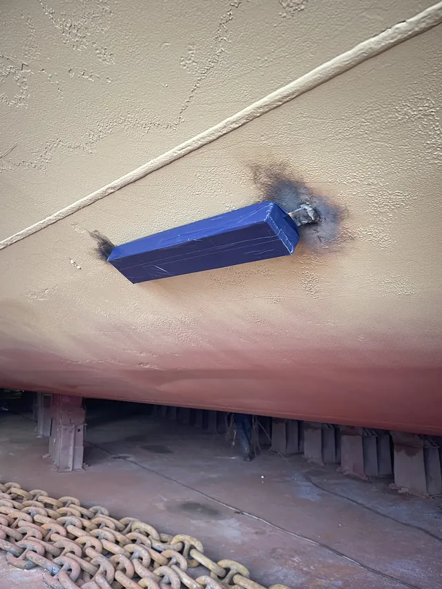 New anode welded on the hull bottom. Shanghai, early 2026.
